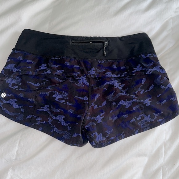 Lululemon Speed Up Low Rise Shorts sz 6 - Picture 2 of 8
